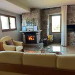 Casa Da Lage - Piscina - Bbq - Vistas Rio - Geres
