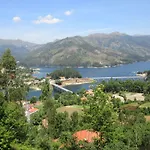 Casa Da Lage - Piscina - Bbq - Vistas Rio - Geres *