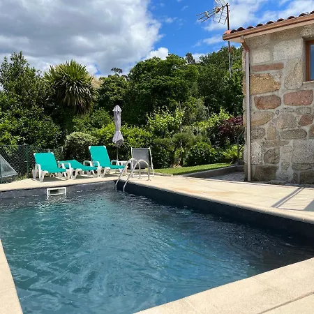 Casa Da Lage - Piscina - Bbq - Vistas Rio - Geres Tatil Evi