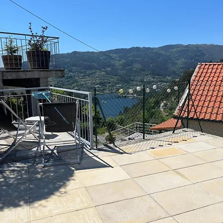 펜션 Casa Da Lage - Piscina - Vistas Rio - Geres
