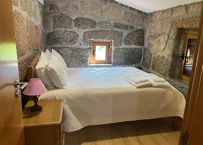 Дом отдыха Casa Da Lage - Piscina - Vistas Rio - Geres Виейра-ду-Минью