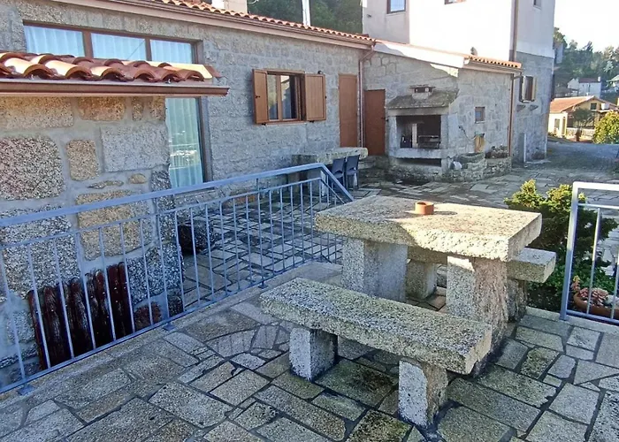 Casa Da Lage - Piscina - Vistas Rio - Geres Prázdninový dům *