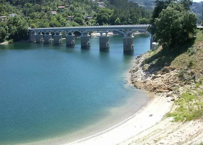 Casa Da Lage - Piscina - Vistas Rio - Geres Prázdninový dům *