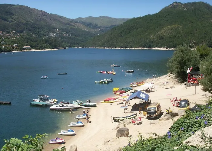 Casa Da Lage - Piscina - Vistas Rio - Geres Дом отдыха