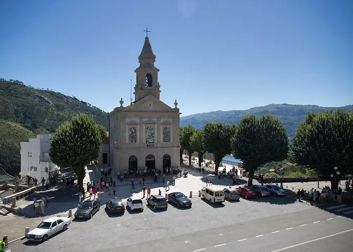 Casa Da Lage - Piscina - Vistas Rio - Geres Дом отдыха